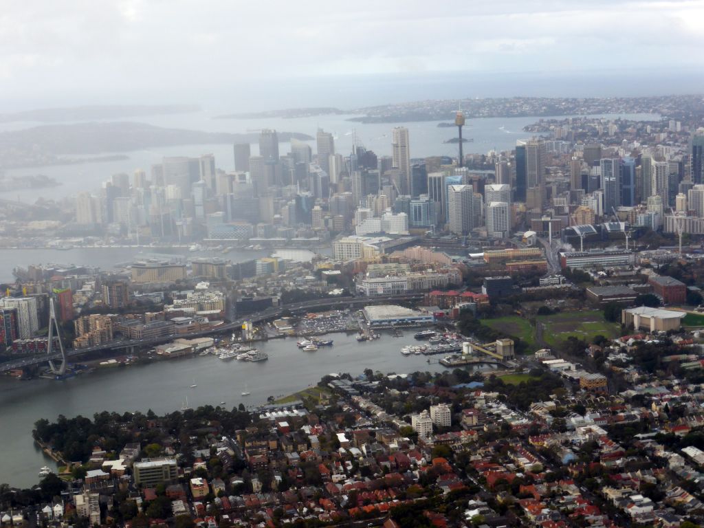 Blackwattle Bay, Darling Harbour, Wentworth Park and the Sydney Tower and other skyscrapers in the city center, viewed from the airplane from Cairns