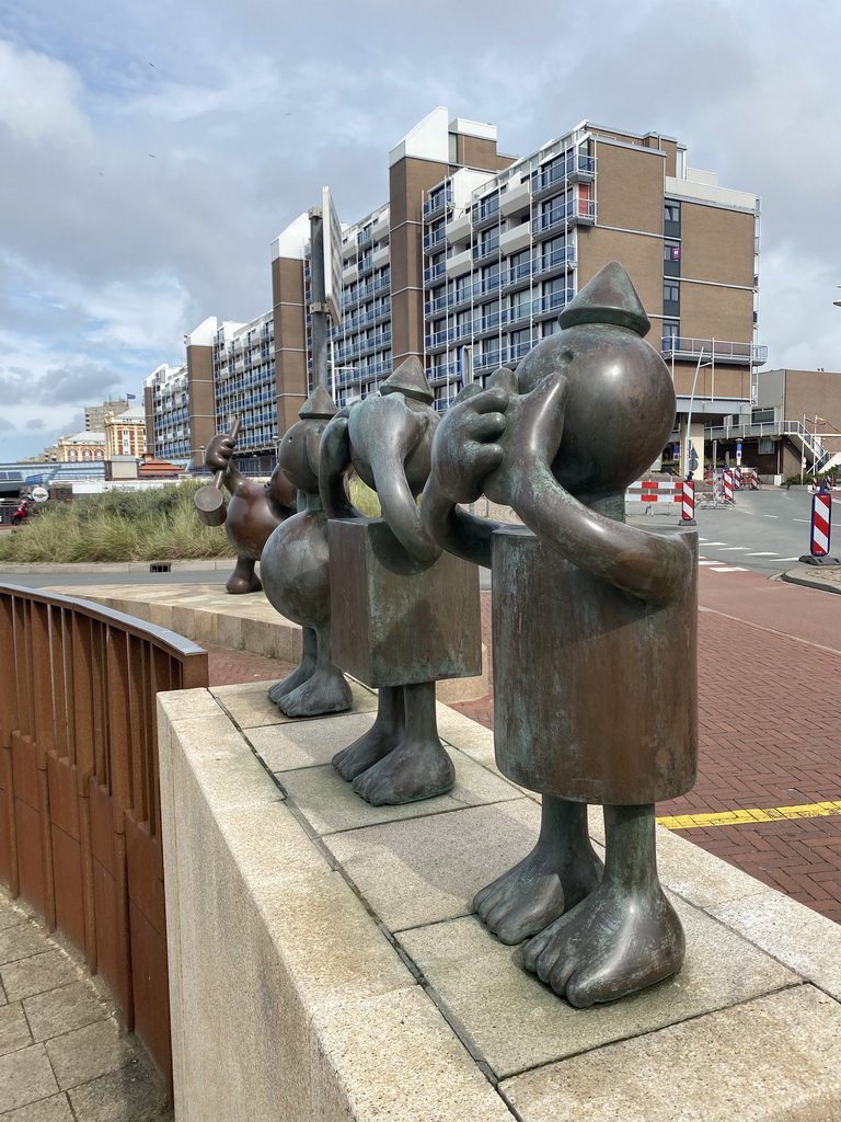 Fairytale Statues at the Strandweg street