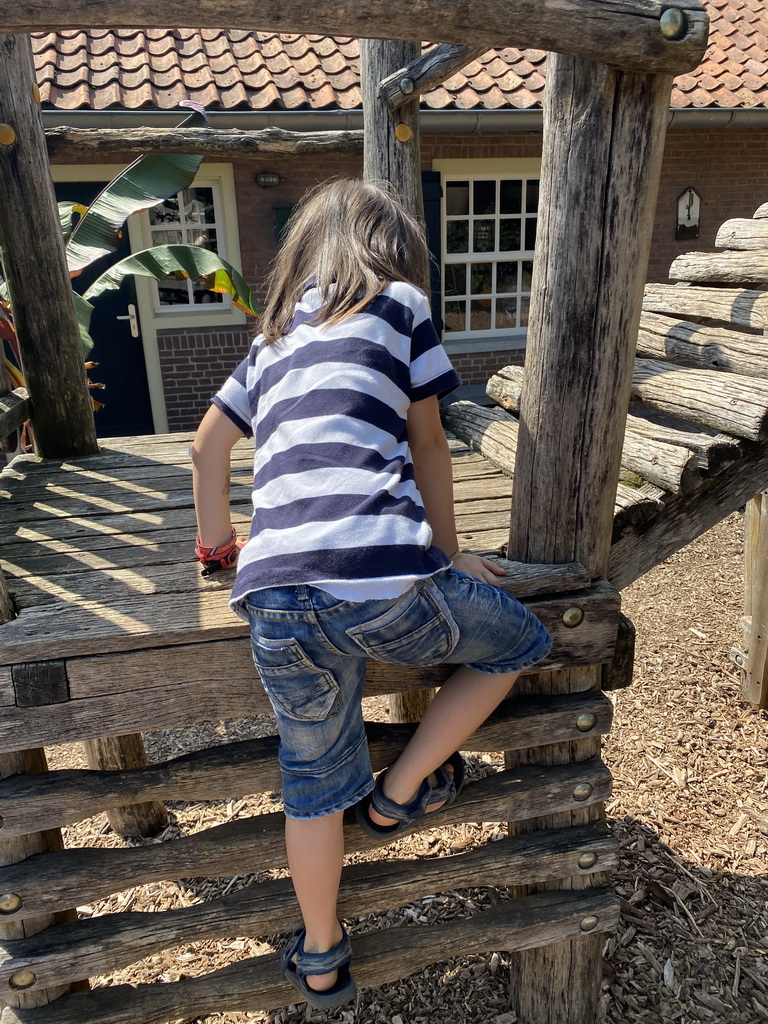 Max at the playground at the Dierenpark De Oliemeulen zoo