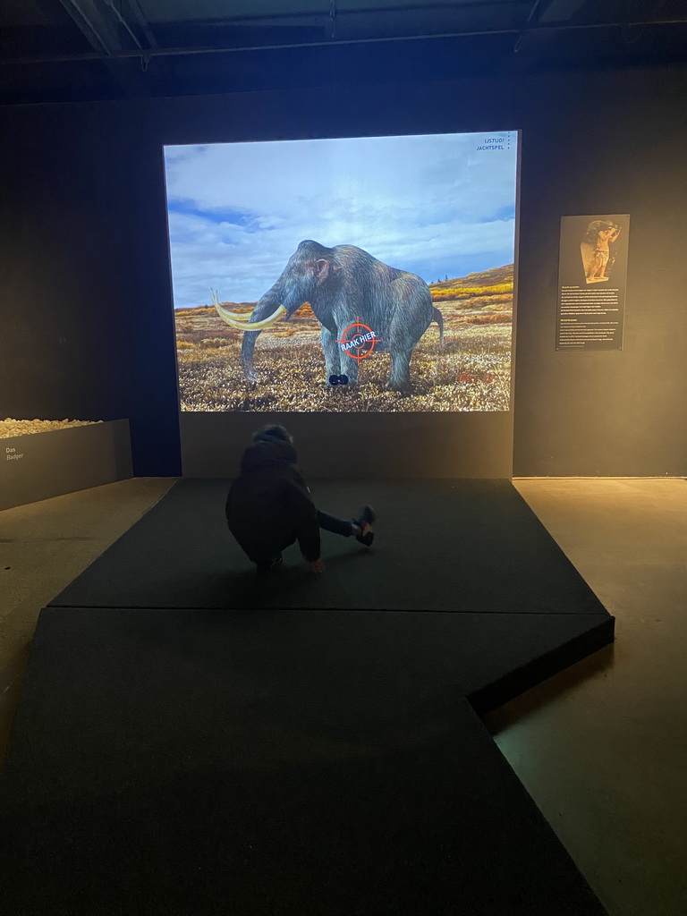 Max playing a sneaking game at the `IJstijd!` exhibition at the ground floor of the Natuurmuseum Brabant