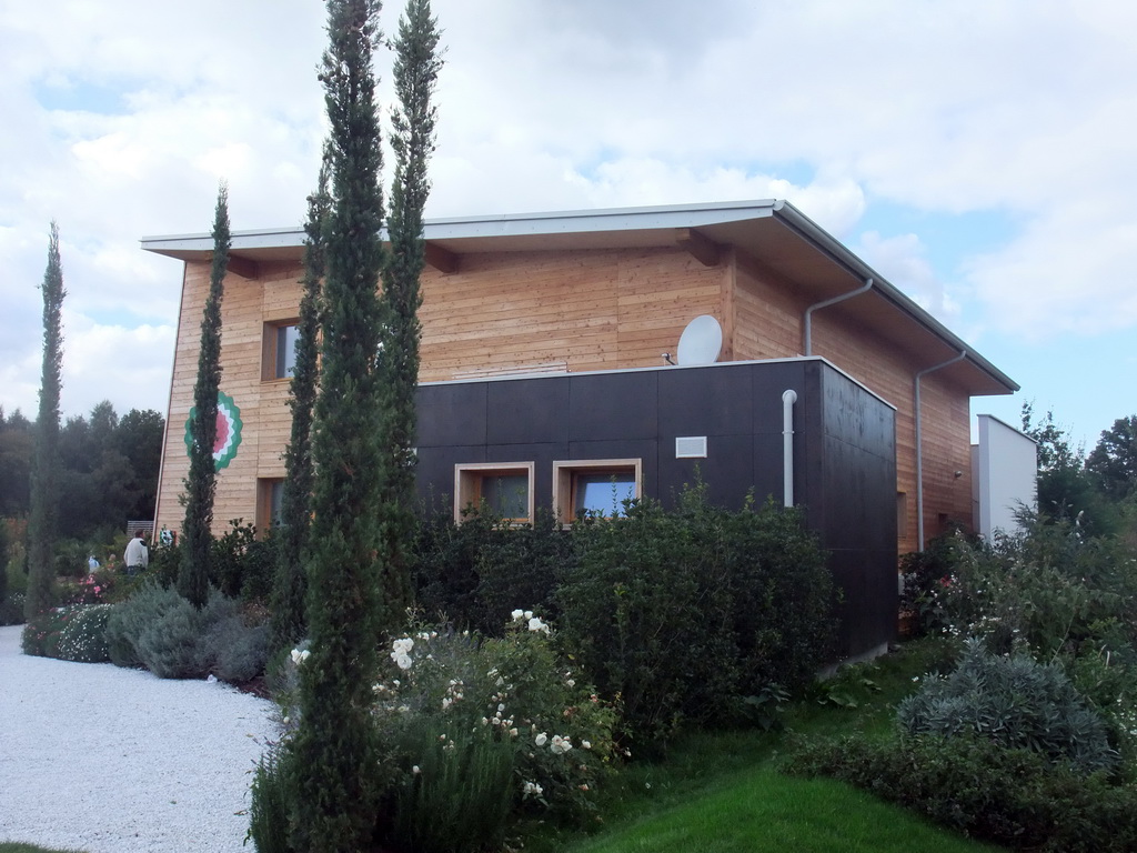 Right side of the pavilion of Italy at the World Show Stage section