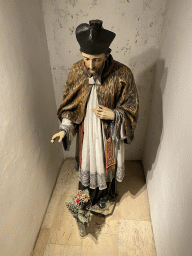 Statue at the staircase from the first to the second floor of the Benediktushaus im Schottenstift hotel