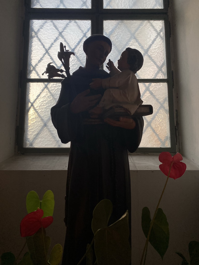 Statue at the side chapel of the Schottenkirche church